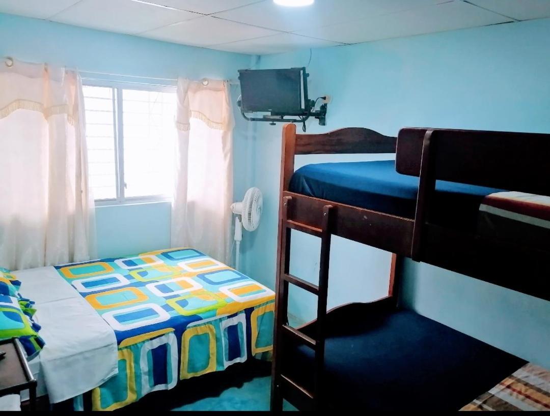 Hostal Aruba أتاكاميس الغرفة الصورة